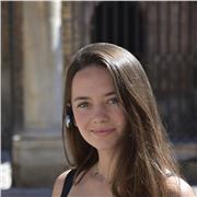 Profesora de matemáticas ofrece clases tanto online como presenciales en Madrid